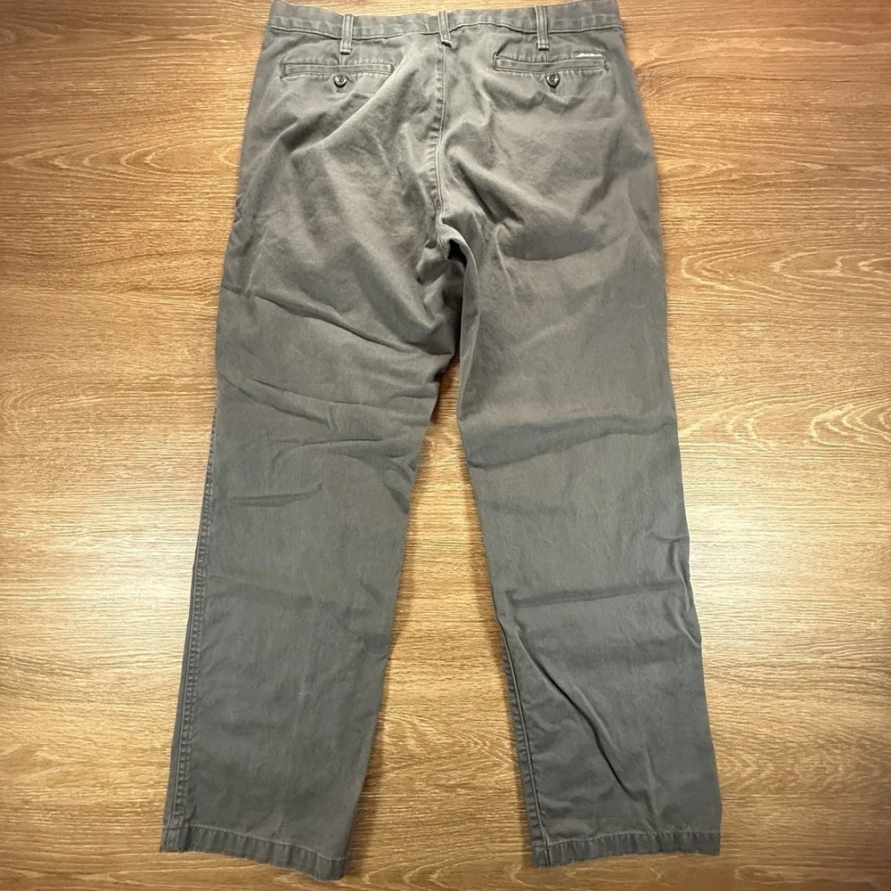 Eddie Bauer Pants Men's 36x32 Gray Classic Fit Cotton Chinos Casual